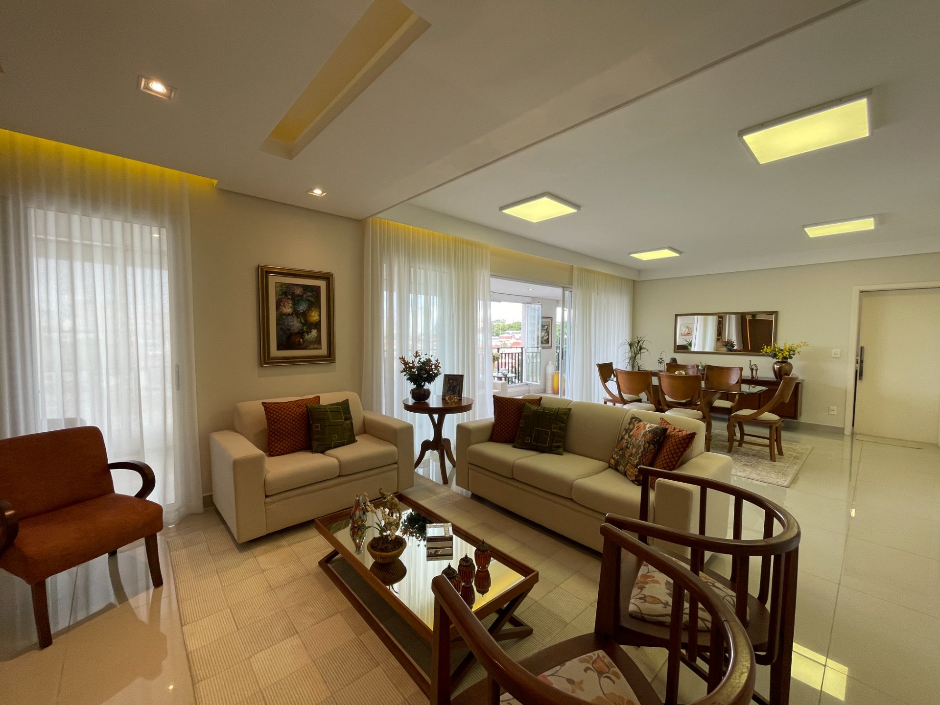 Apartamento com 2 dormitórios à venda, 196 m² por R$ 1.700.000,00 - Condomínio Varandas - Taubaté/SP